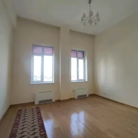 Çehow 4 Kom 200 Kw²