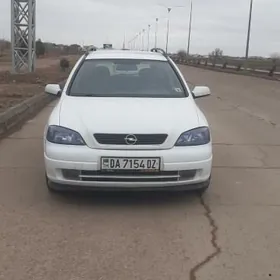 Opel Astra 2002
