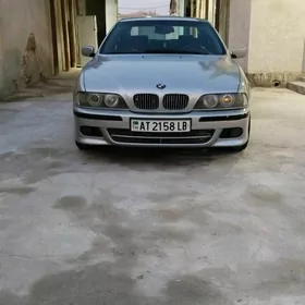 BMW E39 1999