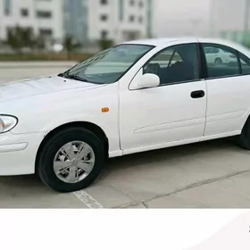 Nissan Sunny 2001