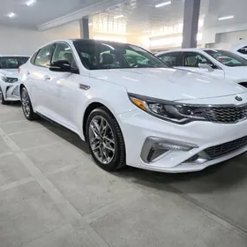 Kia Optima 2020