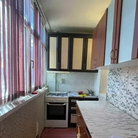 arenda kwartira 1 gyz gerek