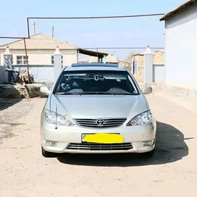 Toyota Camry 2005