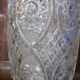 Ваза для цветов.