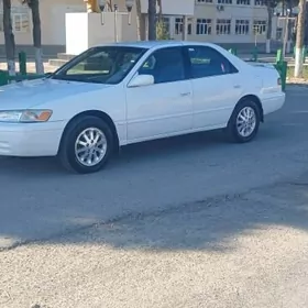 Toyota Camry 1998