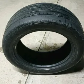 Cutchpover 225/55zr17 101w XL