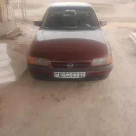 Opel Astra 1993