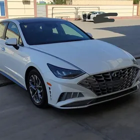 Hyundai Sonata 2021