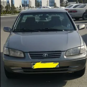 Toyota Camry 1998
