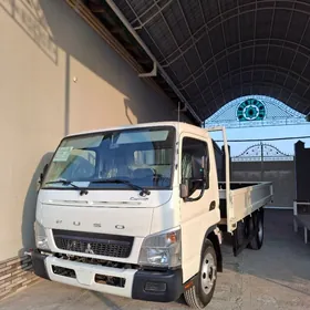 Mitsubishi Canter 2025