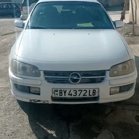 Opel Omega 1997
