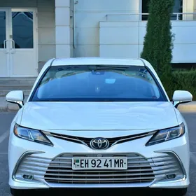 Toyota Camry 2020