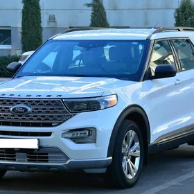 Ford Explorer 2021