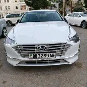 Hyundai Sonata 2020