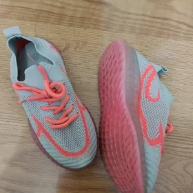 красовки, босоножки