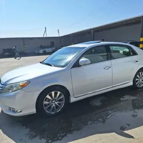 Toyota Avalon 2011