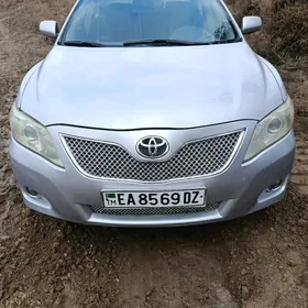 Toyota Camry 2010