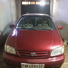 Toyota Sienna 2000