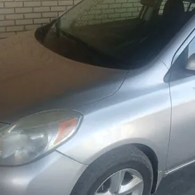 Nissan Versa 2013