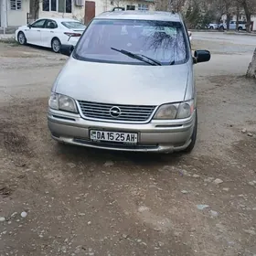 Opel Sintra 1999
