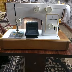 машинка швейная