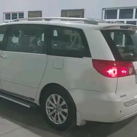 Toyota Sienna 2006