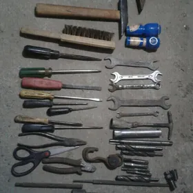 Инструменты