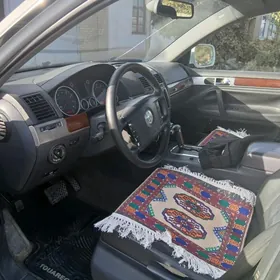 Volkswagen Touareg 2004