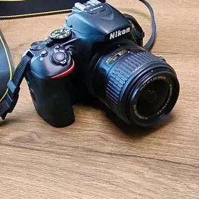Nikon D5500