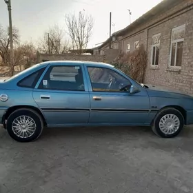 Opel Vectra 1989