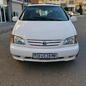 Toyota Sienna 2001