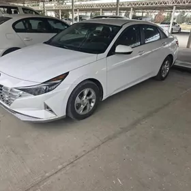 Hyundai Elantra 2021