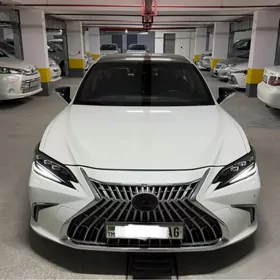Lexus ES 350 2021