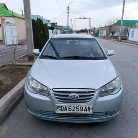 Hyundai Elantra 2010