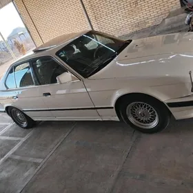 BMW 525 1990