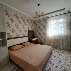 Центр, по Кербабаева, 2-ком