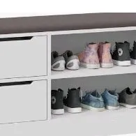 Ayakgap goyulyan pufik