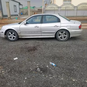 Hyundai Sonata 2003