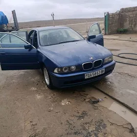 BMW E39 2002