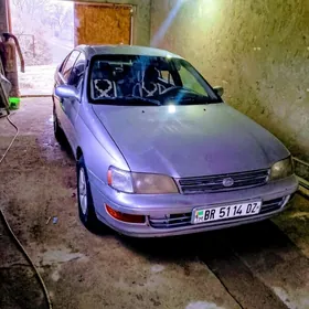 Toyota Corona 1992