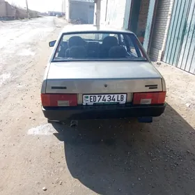 Lada 21099 2002