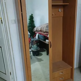 Prihoźka we köwüş şkaf