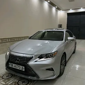 Lexus ES 350 2015