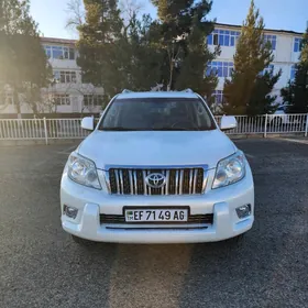 Toyota Land Cruiser Prado 2012