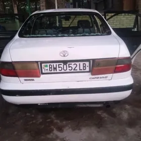 Toyota Carina 1995