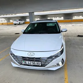 Hyundai Elantra 2021