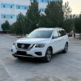 Nissan Pathfinder 2020