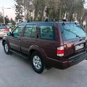 Infiniti QX4 2002