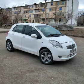 Toyota Yaris 2006