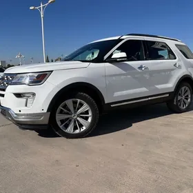 Ford Explorer 2019